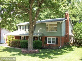14800 Dyer Dr, Woodbridge, VA 22193