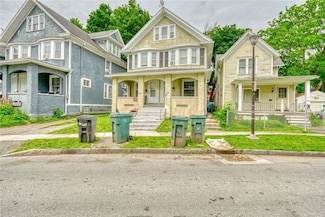 65-67 Woodlawn St, Rochester, NY 14607