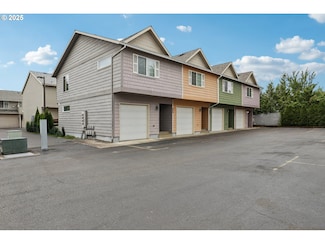 433 Harris Ln, Oregon City, OR 97045