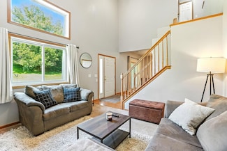 3768 Abercrombie Ln, Stillwater, MN 55082