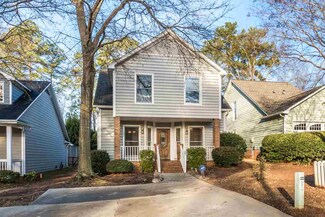 20 Arbour Ln, Spartanburg, SC 29307