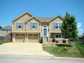 19620 E 7th Ct, Independence, MO 64056
