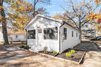 7 Tulip Ave, Villas, NJ 08251