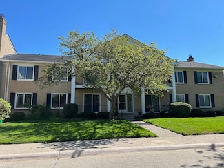 37095 Nottingham Dr Unit 11, Sterling Heights, MI 48312
