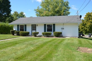 331 N Adams St, Versailles, IN 47042
