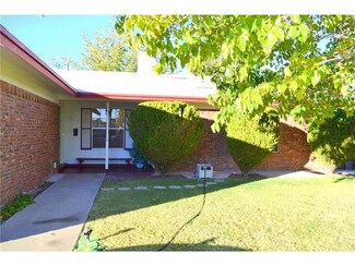 10313 Kinross Ave, El Paso, TX 79925