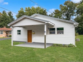 60 Factory Dr, Austin, IN 47102