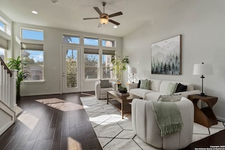 2104 N Saint Mary's St, San Antonio, TX 78212