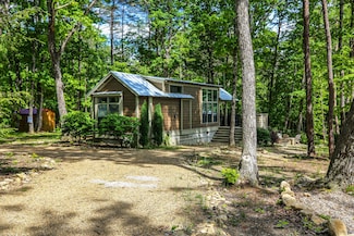 512 Deer Lick Trail, Monteagle, TN 37356