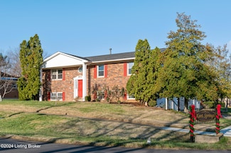3704 Sudbury Ln, Louisville, KY 40220