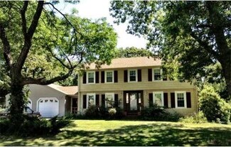 89 Greenbrook Rd, South Hamilton, MA 01982