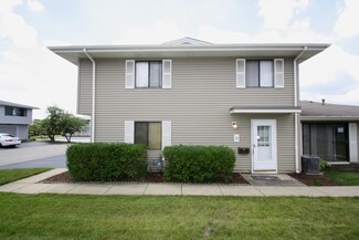 226 Covehill Ct Unit 1951, Schaumburg, IL 60194