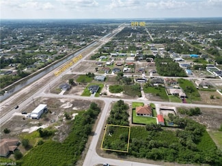 3109 33rd St SW, Lehigh Acres, FL 33976