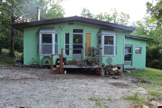 106 Talarski Dr, Gainesville, MO 65655