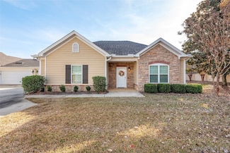 304 Hidden Creek Cir Unit 2, Dothan, AL 36301