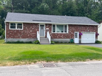 440 Duglin Ave, Schenectady, NY 12303