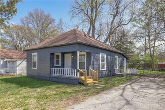 12903 8th St, Grandview, MO 64030