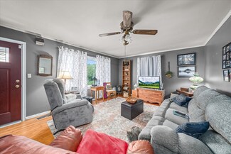 648 S Edgewood Dr, Sparta, TN 38583
