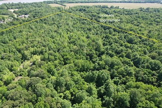 000 Highwater Rd, Rosiclare, IL 62982