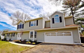 14 Wilson Dr, Howell, NJ 07731