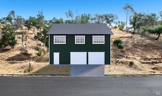 1050 Arroyo Grande Dr, Napa, CA 94558