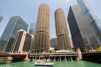 300 N State St Unit 5803, Chicago, IL 60654