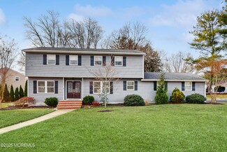 20 Sharon Dr, Ocean, NJ 07712