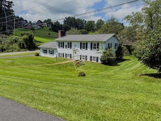 100 Gentry St, Galax, VA 24333