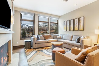 126 Riverfront Ln Unit 321, Avon, CO 81620