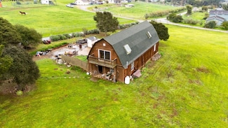 648 Farasi Ln, Aromas, CA 95004