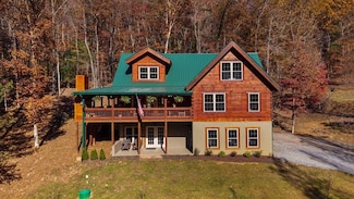 163 Cherokee Path, Blue Ridge, GA 30513