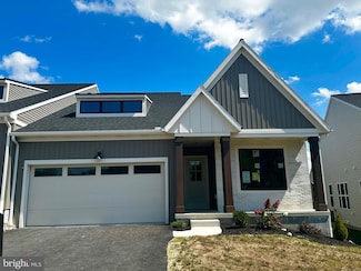 914 N Lincoln St, Palmyra, PA 17078