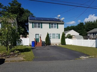 212 Essex St, Indian Orchard, MA 01151