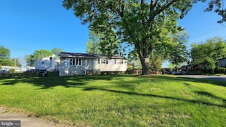 132 Canyon Place, Capitol Heights, MD 20743