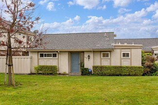 152 Escobar Ave, Los Gatos, CA 95032