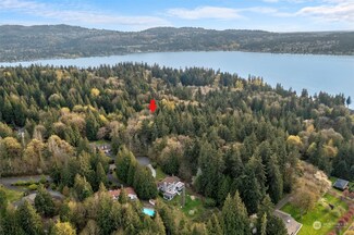 19700 SE 17th St, Sammamish, WA 98075