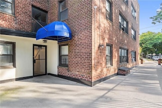 55A Ehrbar Ave Unit 2G, Mount Vernon, NY 10552