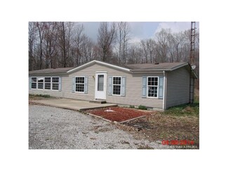 9858 W Swan Rd, Lexington, IN 47138