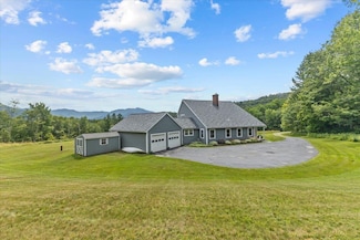 392 Bertrand Hill Ln, Jeffersonville, VT 05464