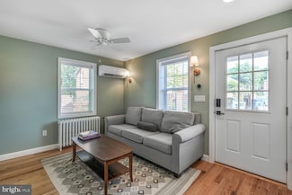 2444 S Oakland St, Arlington, VA 22206