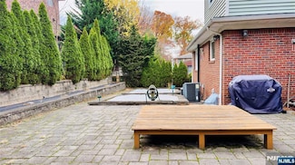 528 3rd St Unit 1, Palisades Park, NJ 07650