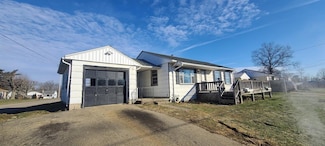 206 Woodlawn Ave, Aurora, IN 47001
