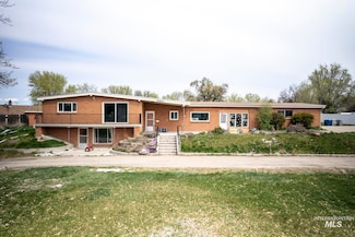6211 Cleveland Blvd, Caldwell, ID 83607