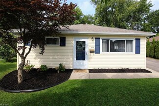 4714 Homewood Dr, Mentor, OH 44060