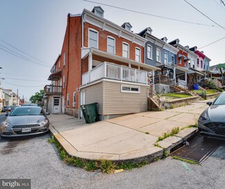 1233 Green St, Reading, PA 19604