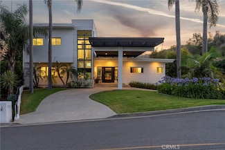 9111 Loma St, Villa Park, CA 92861