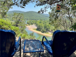81 Sailboat Dr, Eureka Springs, AR 72631