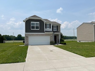 821 Prescot Cir, Trenton, OH 45067