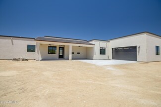 47616 N 23rd Dr, New River, AZ 85087