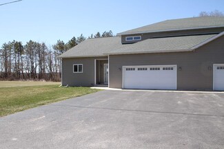 S7467 Western Ave, North Freedom, WI 53951